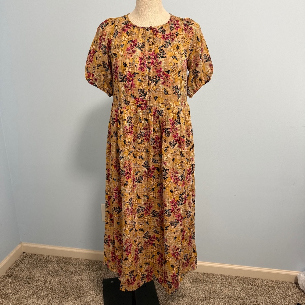 Loft Women’s petite Beige‎ Floral Print Short Puff Sleeve Midi Dress size S.New
